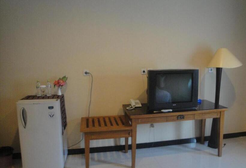 اتاق لوکس, Sylvia Hotel Maumere
