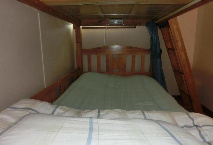 اتاق استاندارد با تختخواب دوطبقه و حمام مشترک, Mt Fuji Hostel Michaels