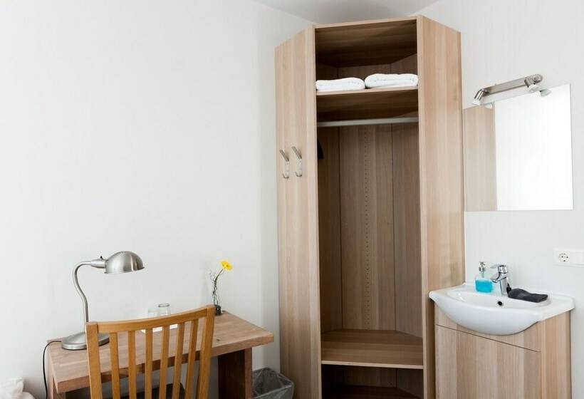 Standard Room Shared Bathroom, Kef Guesthouse By Keflavik Airport