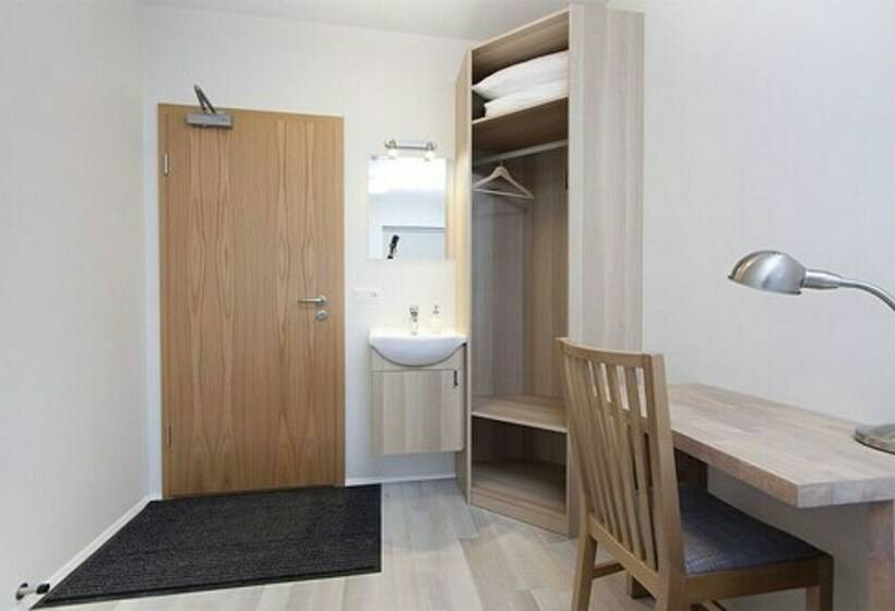 Standard Room Shared Bathroom, Kef Guesthouse By Keflavik Airport