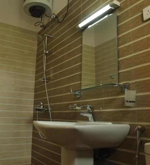 اتاق استاندارد سه نفره, Nooit Gedacht Holiday Resort Unawatuna