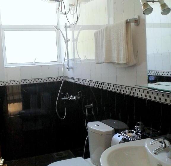 اتاق استاندارد سه نفره, Nooit Gedacht Holiday Resort Unawatuna