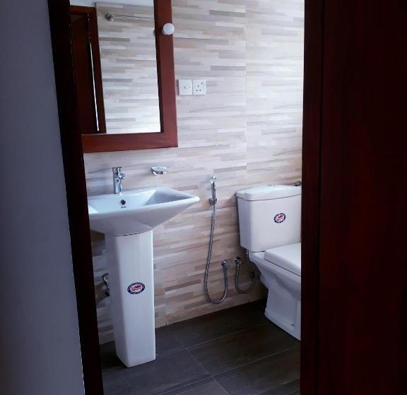 اتاق لوکس با بالکن, Nooit Gedacht Holiday Resort Unawatuna
