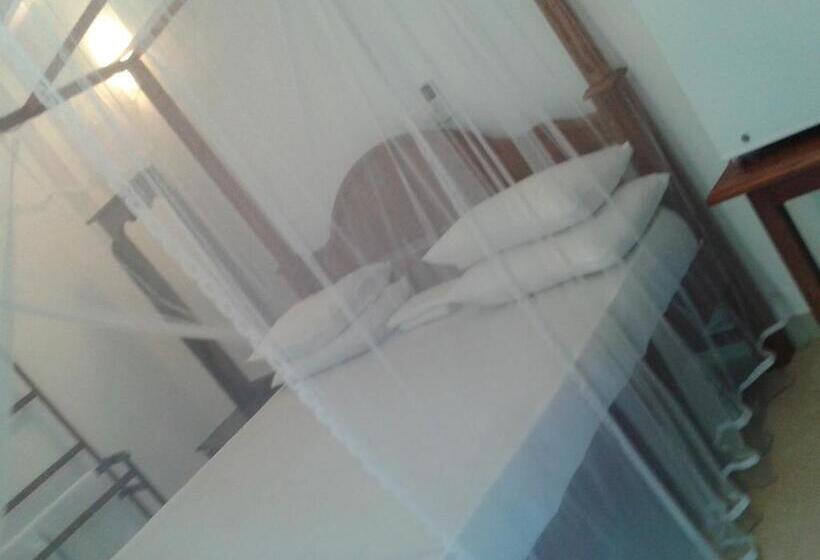 اتاق استاندارد با بالکن, Nooit Gedacht Holiday Resort Unawatuna