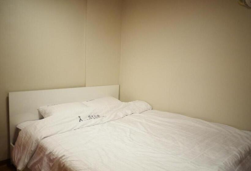 Quarto standard, Star Hostel Dongdaemun Suite
