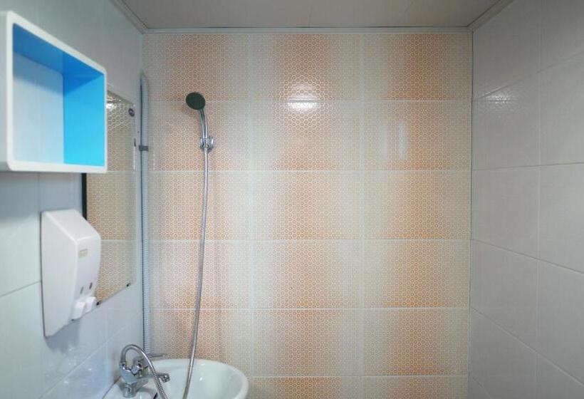 Quarto standard, Star Hostel Dongdaemun Suite