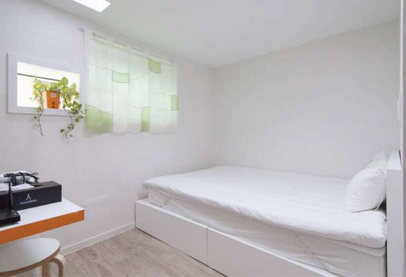 Quarto Triplo Standart, Star Hostel Dongdaemun Suite