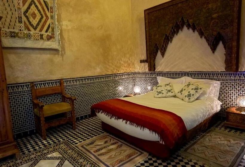 سوییت جونیور, Riad Fes Palacete