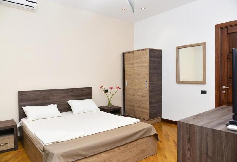 اتاق سوپریور, Saryan Hotel Yerevan