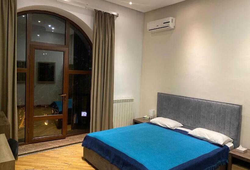 اتاق سوپریور, Saryan Hotel Yerevan