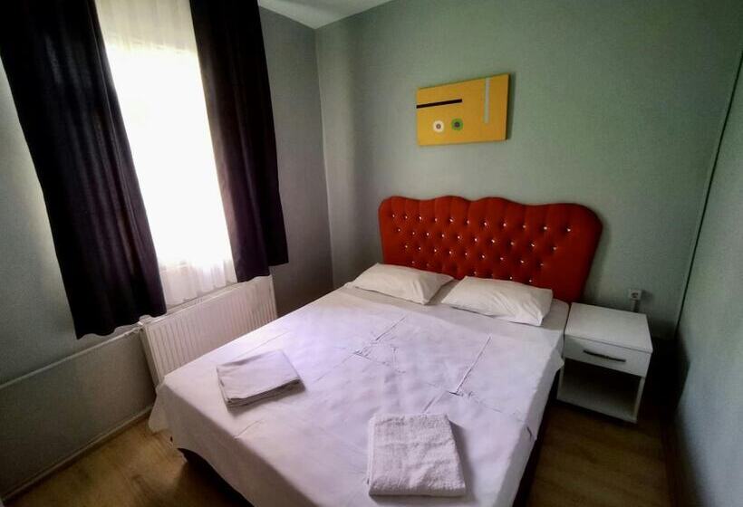 اتاق استاندارد با سرویس بهداشتی مشترک, Sultan Hostel & Guesthouse