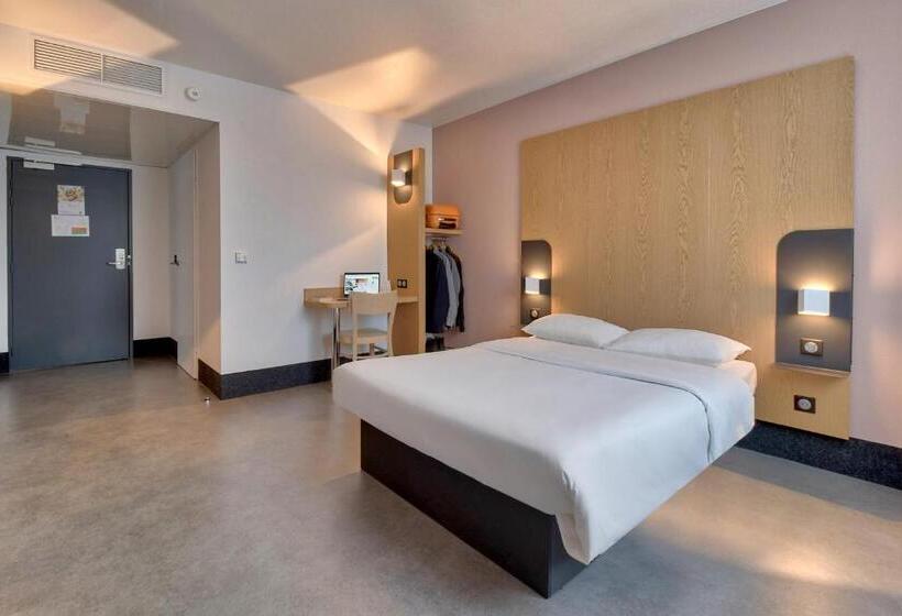 اتاق استاندارد برای معلولان, B&b Hotel Bayonne Tarnos