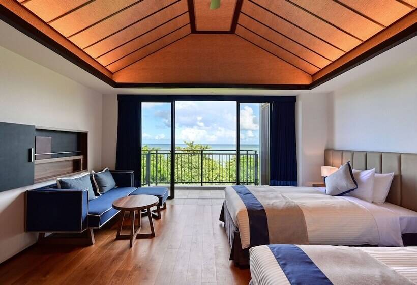 اتاق سوپریور با چشم‌انداز دریا, Fusaki Beach Resort Hotel & Villas