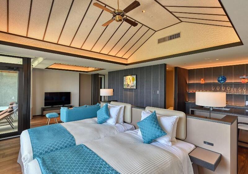 سوییت, Fusaki Beach Resort Hotel & Villas