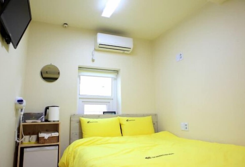 اتاق عادی یک تخته, 24 Guesthouse Myeongdong Avenue