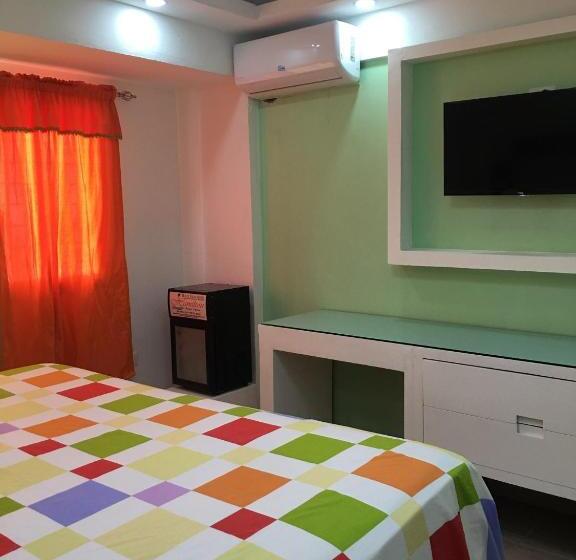 اتاق استاندارد با تخت بزرگ, Restaurant Hamilton