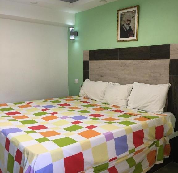 اتاق استاندارد با تخت بزرگ, Restaurant Hamilton