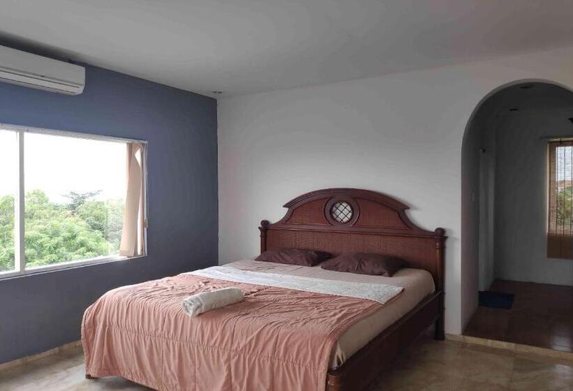 سوییت لوکس, Pecatu Guesthouse