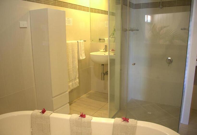 سوییت اجرایی, Rapopo Plantation Resort