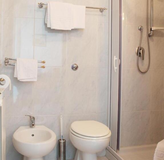 اتاق استاندارد یک نفره, Villa Truentum