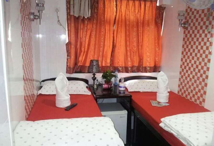 اتاق استاندارد, Marrigold Hostel