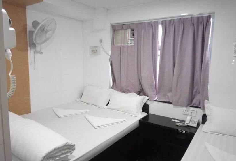 اتاق استاندارد سه نفره, Marrigold Hostel