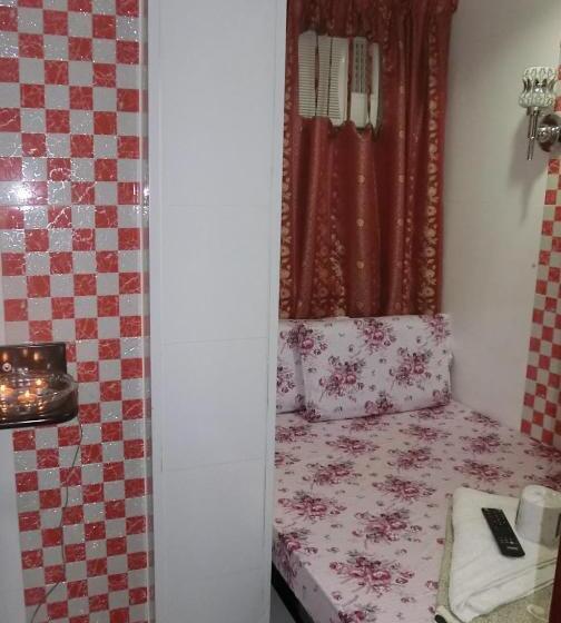 اتاق استاندارد یک نفره, Marrigold Hostel