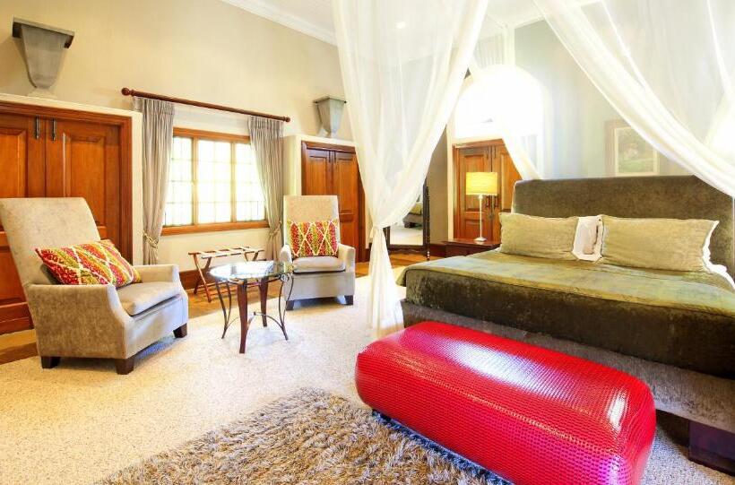 سوئیت پرزیدنت, La Villa Vita Nelspruit