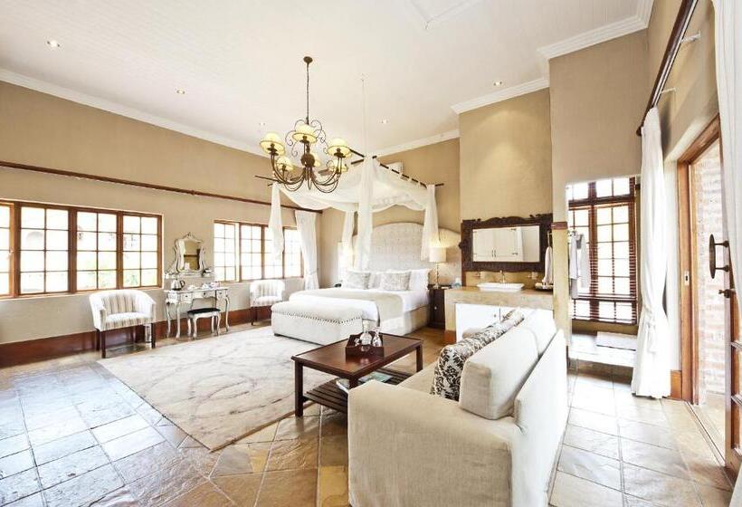 اتاق لوکس, La Villa Vita