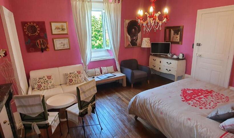 اتاق راحتی, Villa Primerose