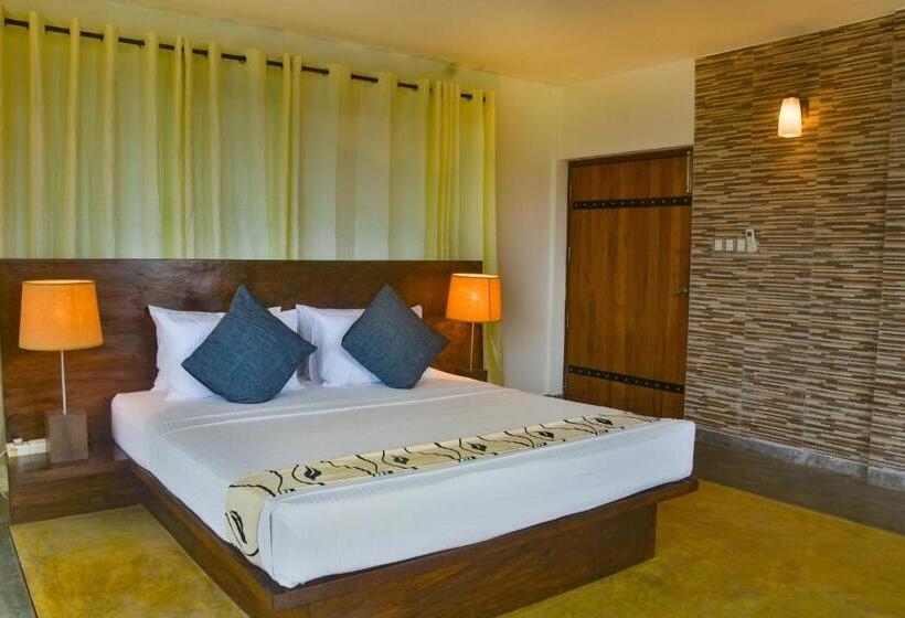 سوییت لوکس, Mangrove Escapes Resort