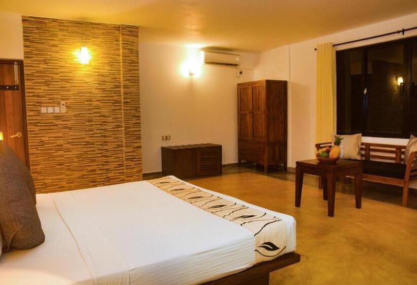 سوییت لوکس, Mangrove Escapes Resort