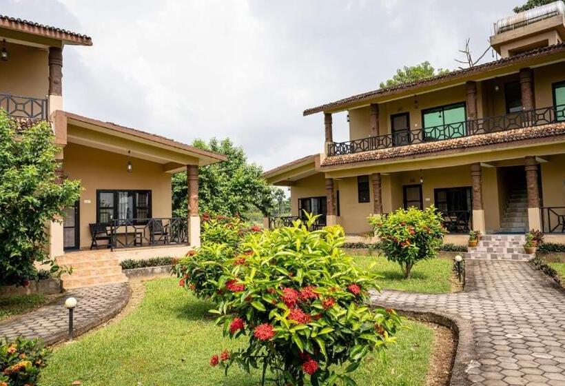 اتاق لوکس با بالکن, Wild Adventure Resort   Sunset Point