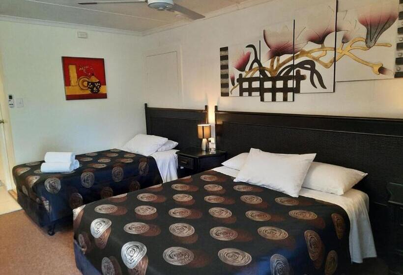 اتاق استاندارد, Flying Spur Motel