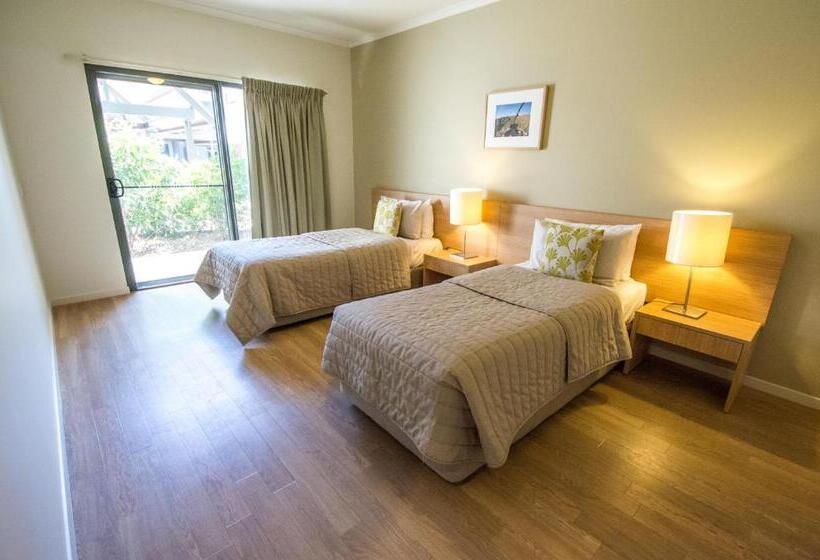 2 Bedroom Apartment, Freshwater East Kimberley Apartments