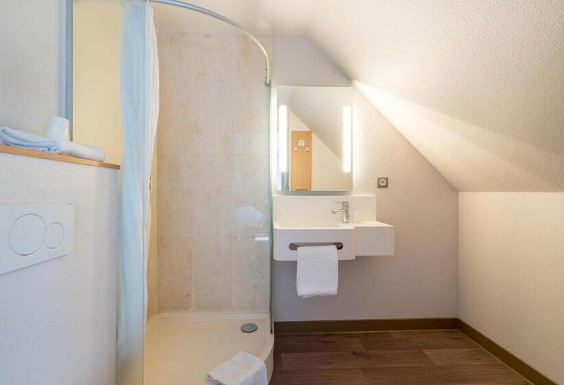 اتاق خانوادگی, B&b Hotel Auray Carnac