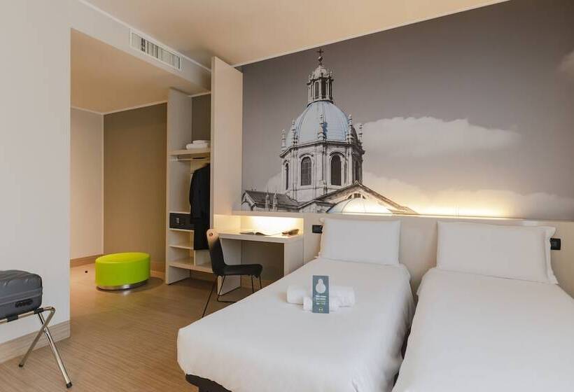 Standard Room Adapted for people with reduced mobility, B&b  Como