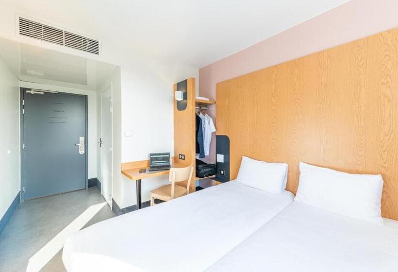 اتاق استاندارد, B&b Hotel Lieusaint Carré Sénart