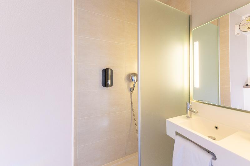 اتاق استاندارد, B&b Hotel Lieusaint Carré Sénart