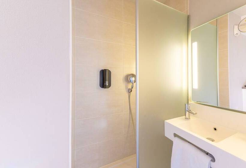 اتاق استاندارد چهار تخته, B&b Hotel Lieusaint Carré Sénart