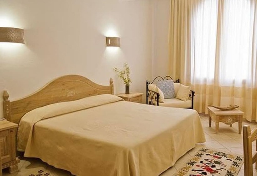 اتاق استاندارد سه نفره, Libyssonis