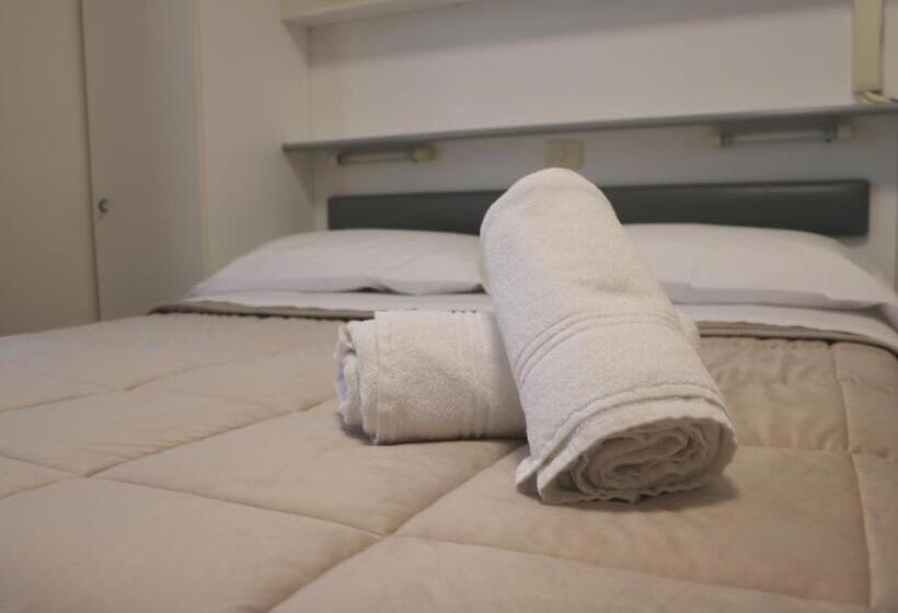 اتاق استاندارد, Lora Rda Luxury
