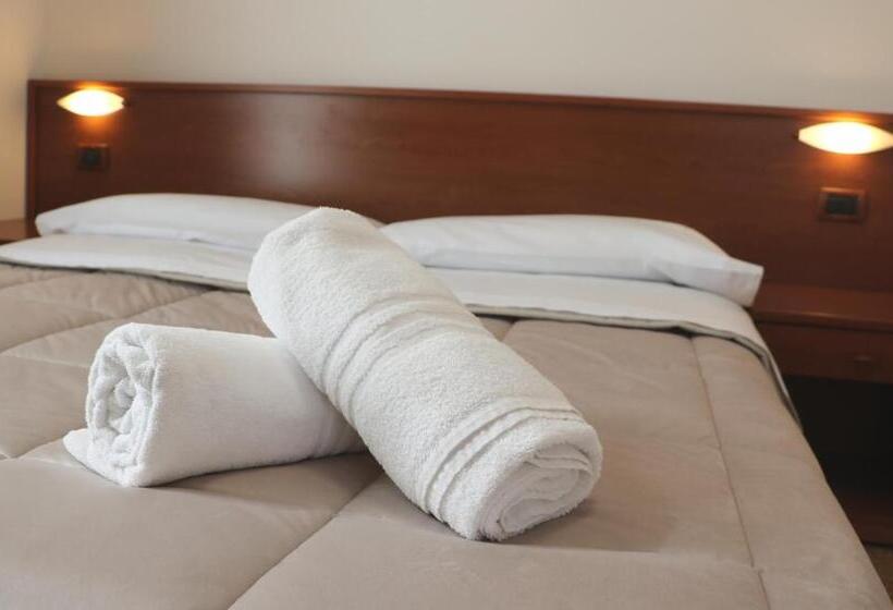 اتاق استاندارد, Lora Rda Luxury