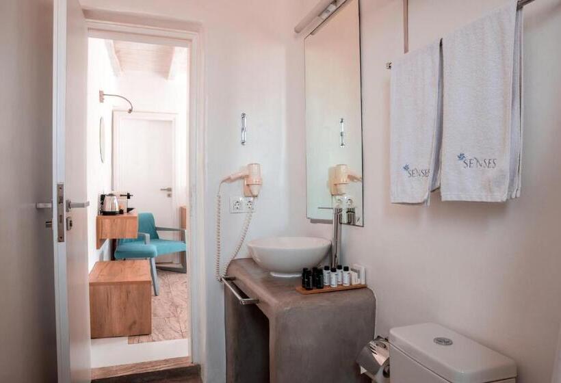 اتاق لوکس با چشم‌انداز دریا, Senses Villas