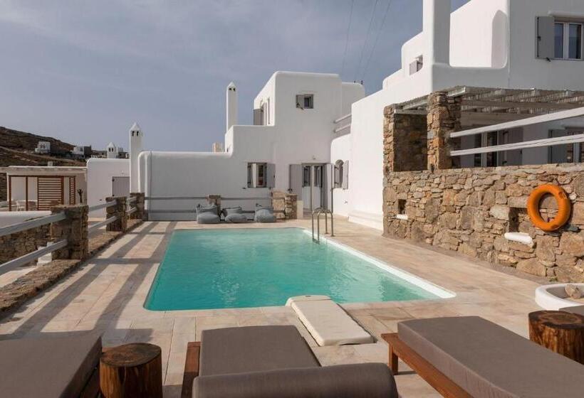 ویلای 4 خوابه, Senses Villas