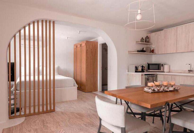 آپارتمان 1 خوابه با چشم‌انداز جانبی دریا, Senses Villas