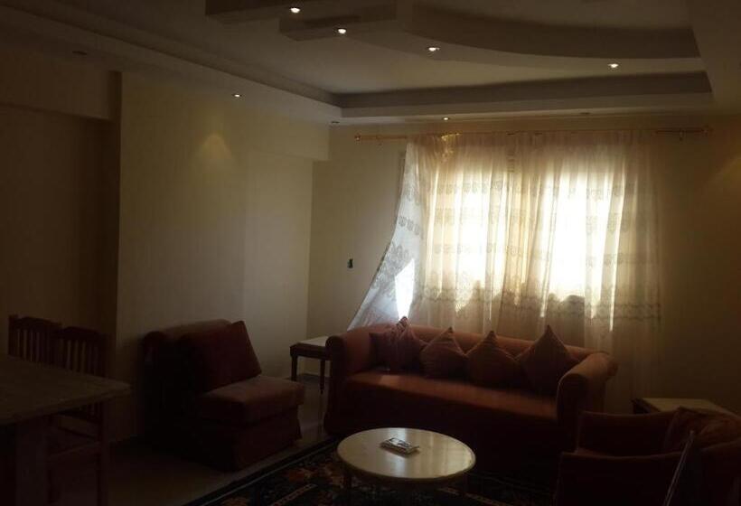 3 Bedroom Apartment, Alexander The Great