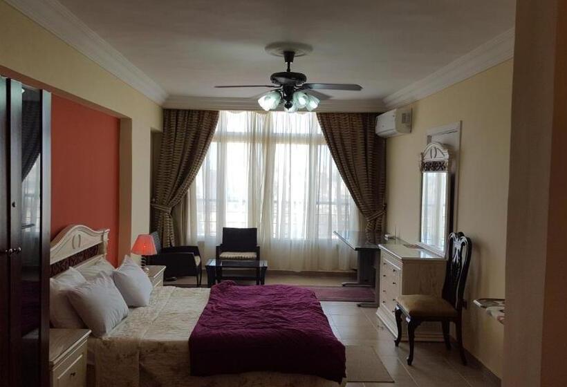 3 Bedroom Apartment, Alexander The Great