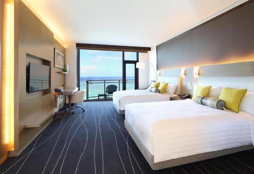 اتاق لوکس با چشم‌انداز دریا, Dusit Thani Guam Resort