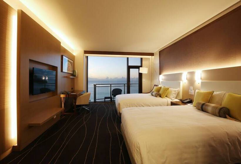 اتاق لوکس با چشم‌انداز دریا, Dusit Thani Guam Resort